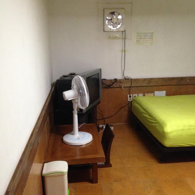 Itaewon Land Spa & Guesthouse Seul Quarto foto